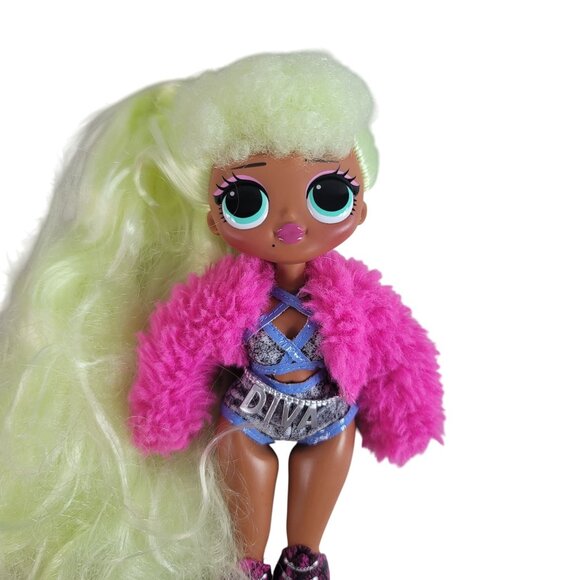 LOL Surprise OMG Lady Diva Fashion Doll 9" Series 1 Articulated Pose 11 Pieces - Picture 7 of 10
